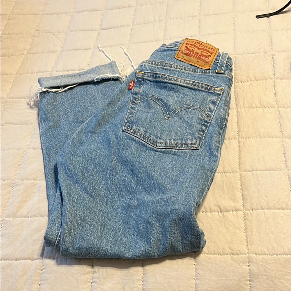 Women’s Levi’s 501 Jeans